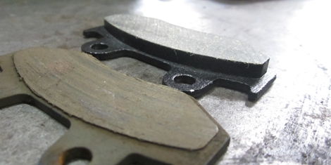 ブレーキパッド / シュー交換