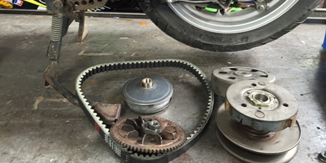Vベルト交換 / クラッチ
